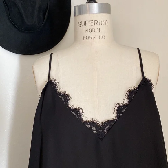 Socialite Black Lace Trim Cami - Picture 2 of 4